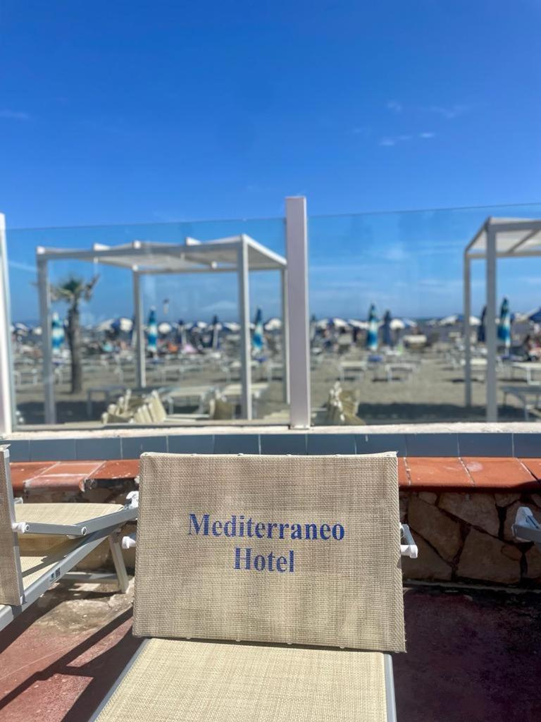 Hotel Mediterraneo Lido di Latina Exterior foto